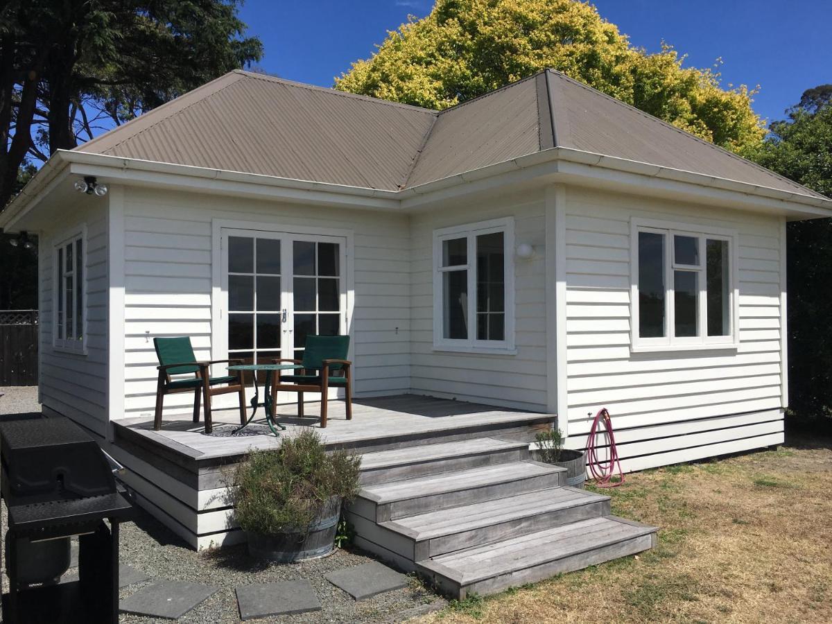 Tuki Vineyard Cottage Havelock North Exterior photo